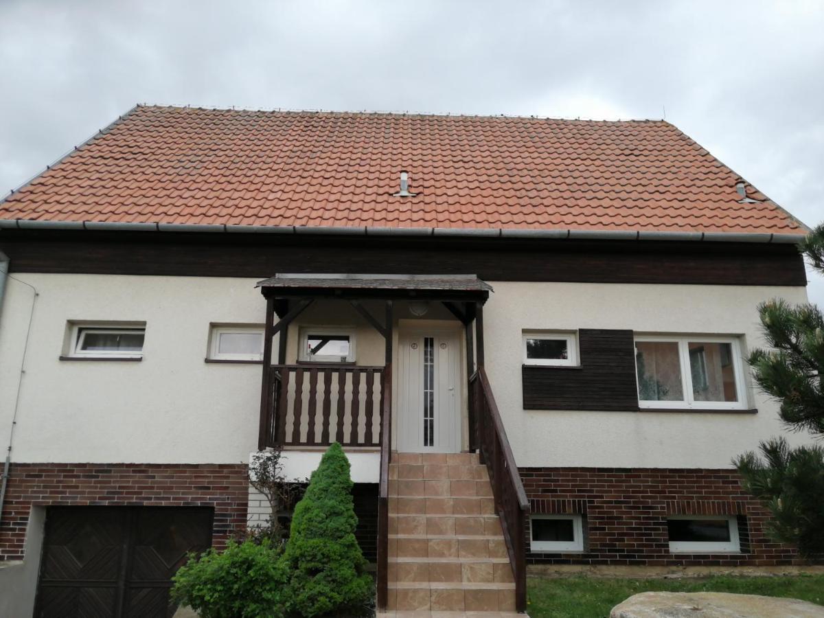 Privat Bohemia Hotel Satov Exterior photo